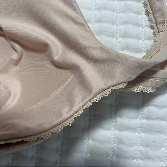 Worn once nude bra - Picture 5 of 6
